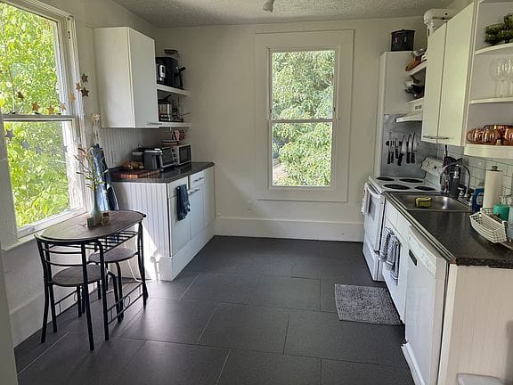 3-bedroom apartment in Westview 3
