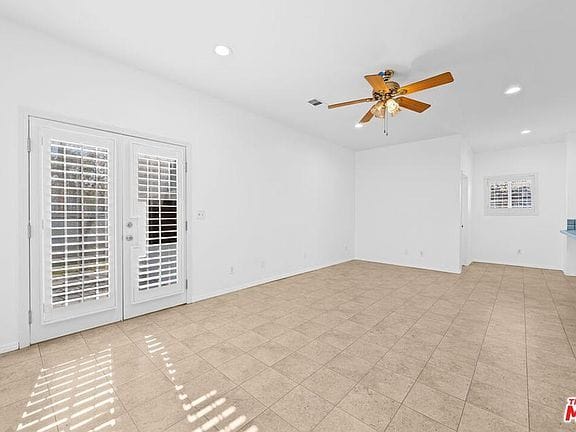 1-bedroom apartment in Vermont Square 4