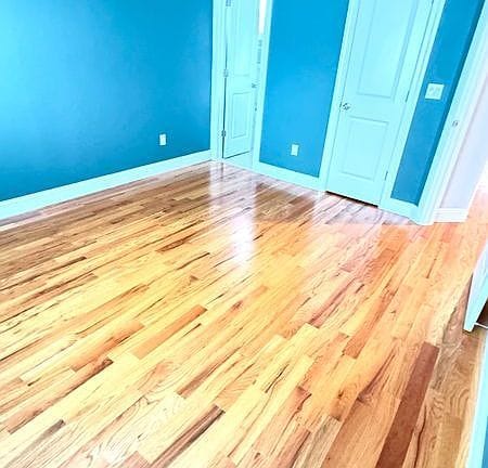3-bedroom apartment in Eltingville 9
