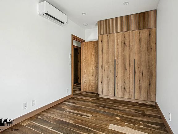 3-bedroom apartment in Williamsburg 8