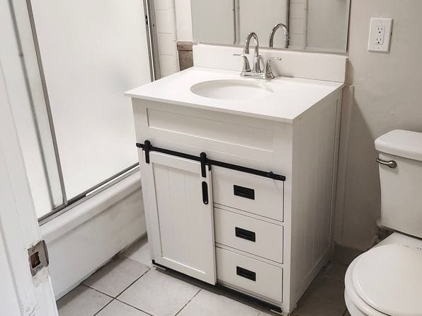 1-bedroom apartment in Panorama City 9