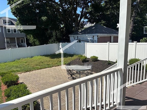 3-bedroom apartment in Brighton 7