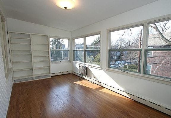 4-bedroom apartment in Burleith 10