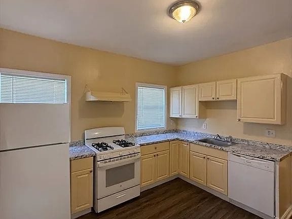 3-bedroom apartment in Hyde Park 5