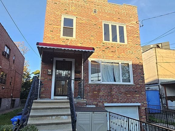 4-bedroom apartment in Canarsie 10