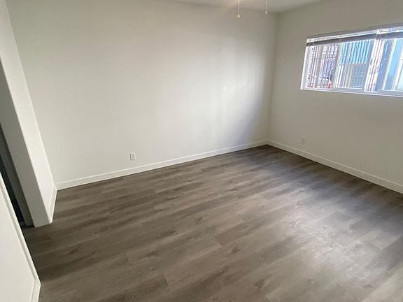 2-bedroom apartment in Baldwin Hills/Crenshaw 3