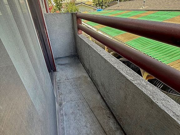 2-bedroom apartment in East Hollywood 8