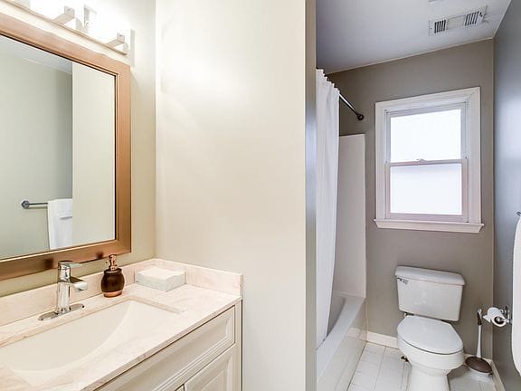 3-bedroom apartment in ATLANTA 12