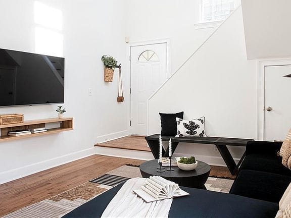 1-bedroom apartment in ATLANTA 2