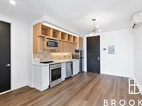1-bedroom apartment in East Flatbush 5