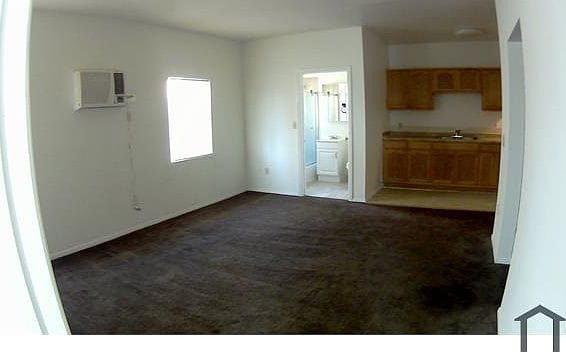 1-bedroom apartment in East Hollywood 9
