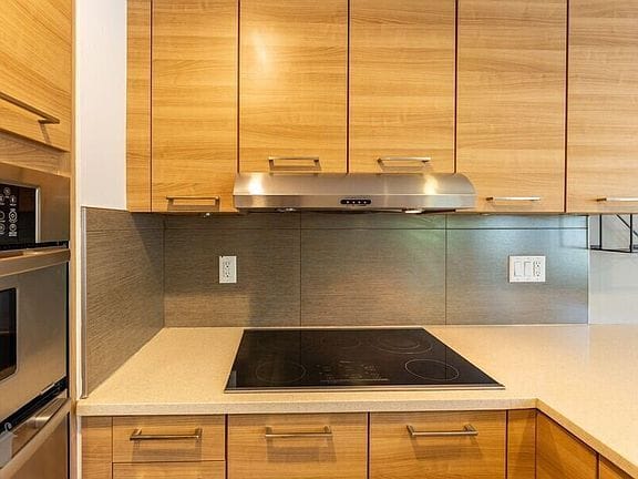 2-bedroom apartment in Columbia Heights 9