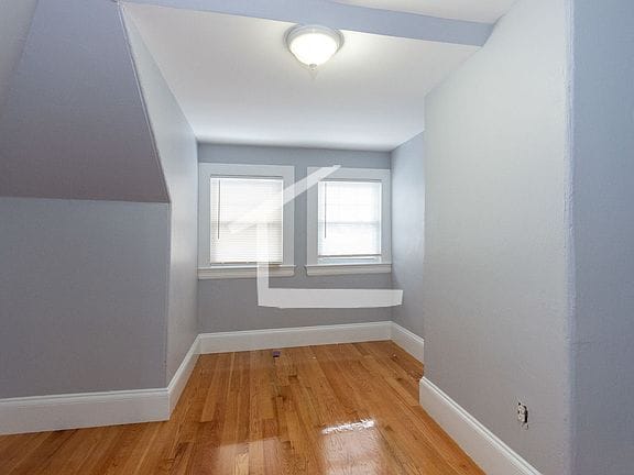 7-bedroom apartment in Allston 6