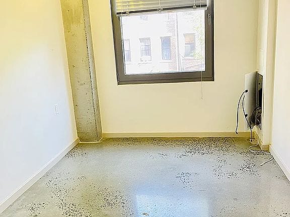 1-bedroom apartment in Washington Heights 8