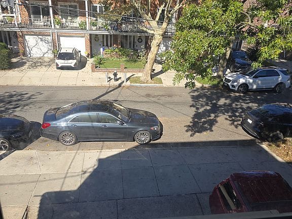 3-bedroom apartment in Flushing 12