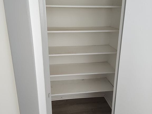 1-bedroom apartment in Pacific Palisades 7