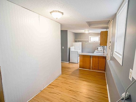 1-bedroom apartment in Payne-Phalen 4