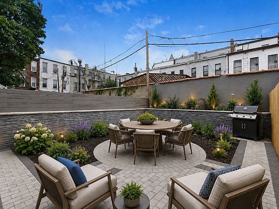 3-bedroom apartment in Prospect 7