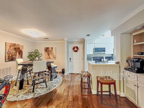 2-bedroom apartment in Atlanta 5