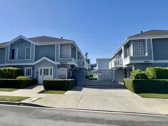 1-bedroom apartment in Harbor City 1