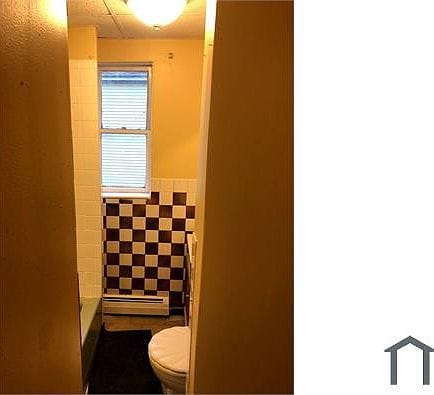 2-bedroom apartment in Dorchester 9