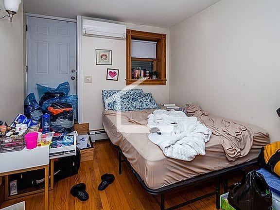 4-bedroom apartment in Beacon Hill 3