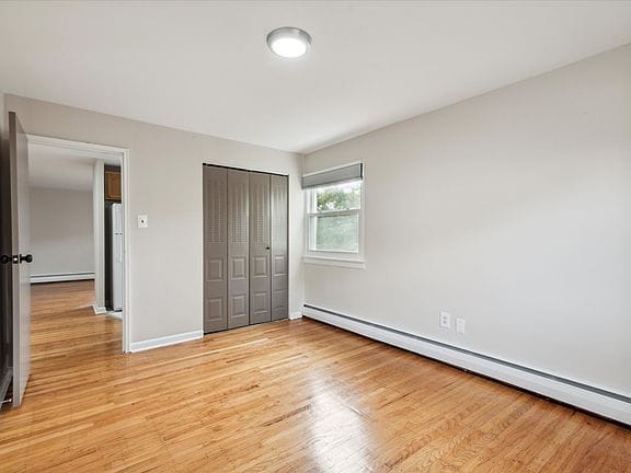 2-bedroom apartment in West Mount Airy 8