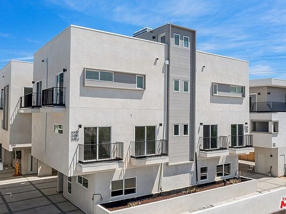 1-bedroom apartment in North Hollywood 7