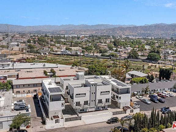 1-bedroom apartment in North Hollywood 10