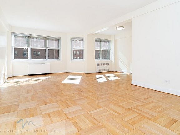 1-bedroom apartment in Murray Hill 6