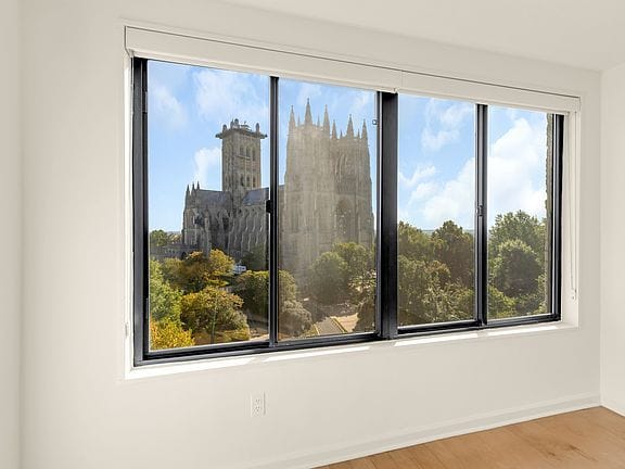 1-bedroom apartment in Cathedral Heights 1
