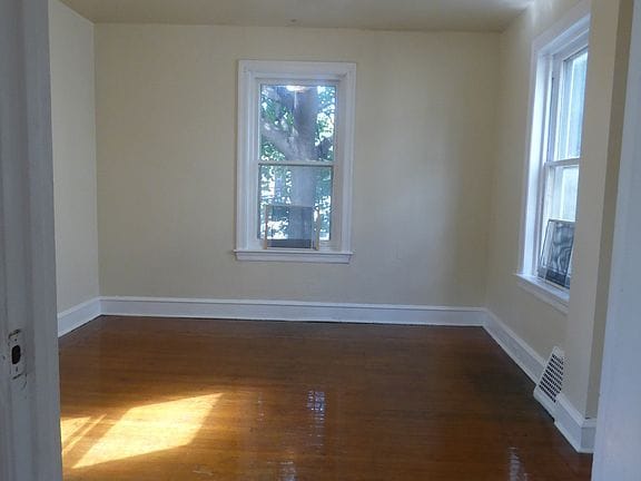 6-bedroom apartment in Powelton Village 4