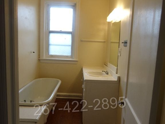 6-bedroom apartment in Powelton Village 11