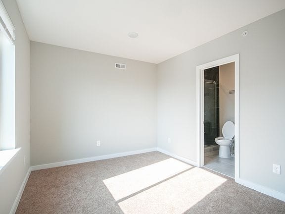 3-bedroom apartment in North Central 4