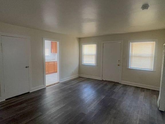 1-bedroom apartment in Jefferson 4