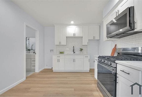 1-bedroom apartment in Chesterfield Square 11