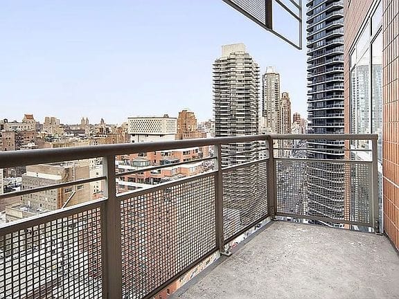 2-bedroom apartment in Upper East Side 4