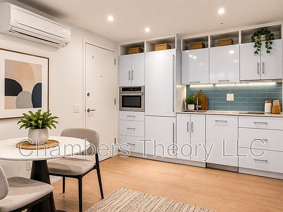 1-bedroom apartment in Adams Morgan 1