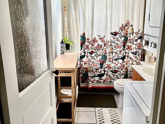 1-bedroom apartment in East Falls 7