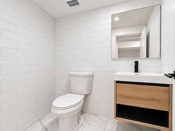 2-bedroom apartment in Bushwick 8