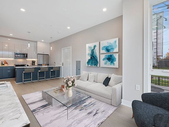 1-bedroom apartment in Petworth 3