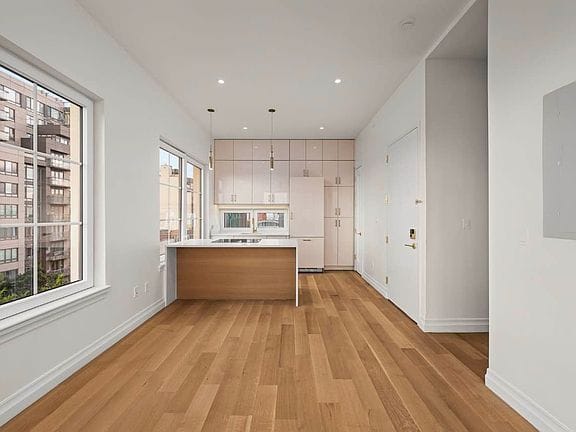 2-bedroom apartment in South Slope 2