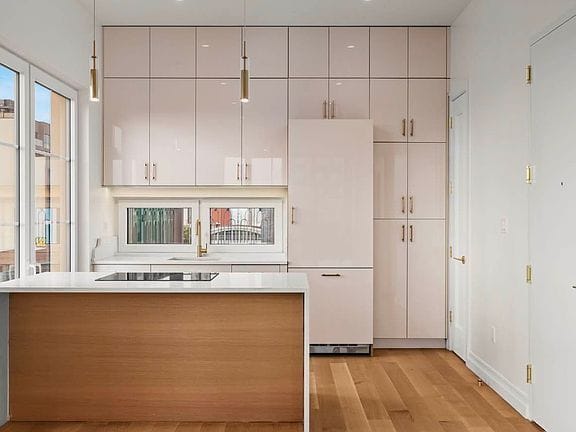 2-bedroom apartment in South Slope 3