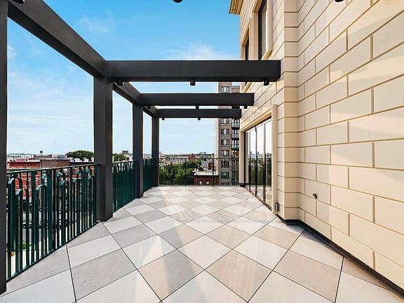 2-bedroom apartment in South Slope 12
