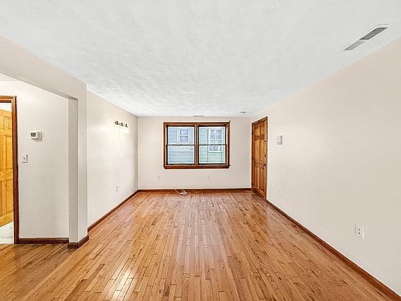 2-bedroom apartment in East Boston 8