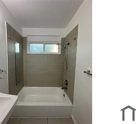 1-bedroom apartment in Sylmar 4
