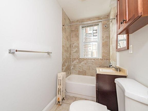 2-bedroom apartment in Brighton 5