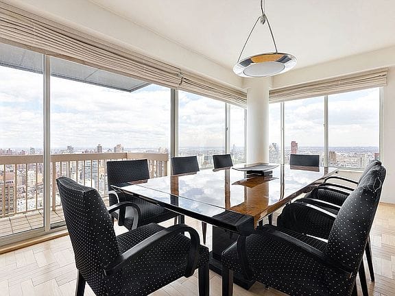 3-bedroom apartment in Upper East Side 8