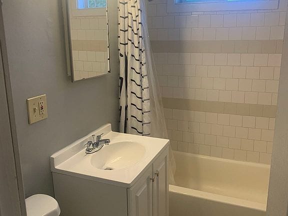 2-bedroom apartment in Dorchester 8