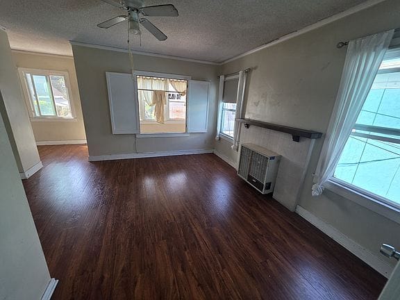2-bedroom apartment in South Central 1